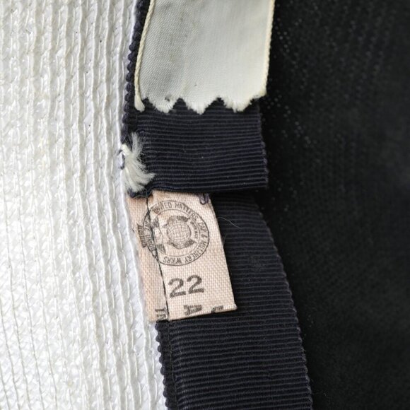 Vintage Filene's Wide Brim Straw Sun Hat Black White Grosgrain Ribbon Bow - Picture 6 of 10